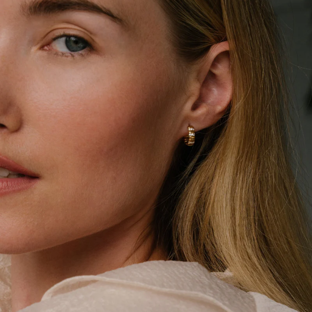 AEC PARIS Mini Hoops Yara Etoilee Earrings
