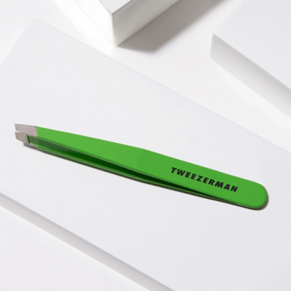 Tweezerman Slant Tweezer Green Apple