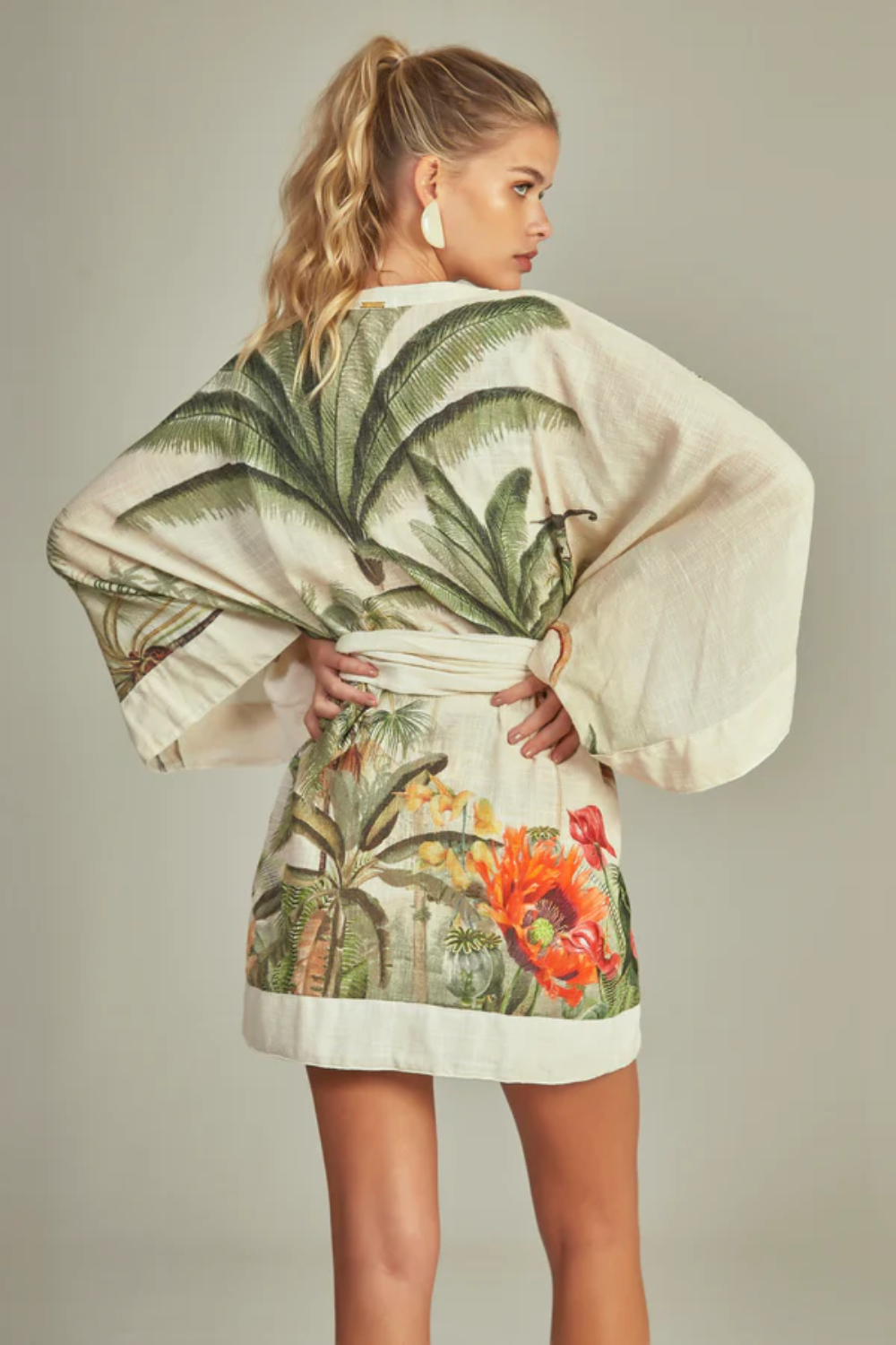 CLASSIC KIMONO TROPICAL PARADISE PRINT